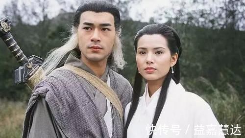 打狗棒法&黄衫女武功表明,她与郭靖黄蓉的渊源,比杨过小龙女更深