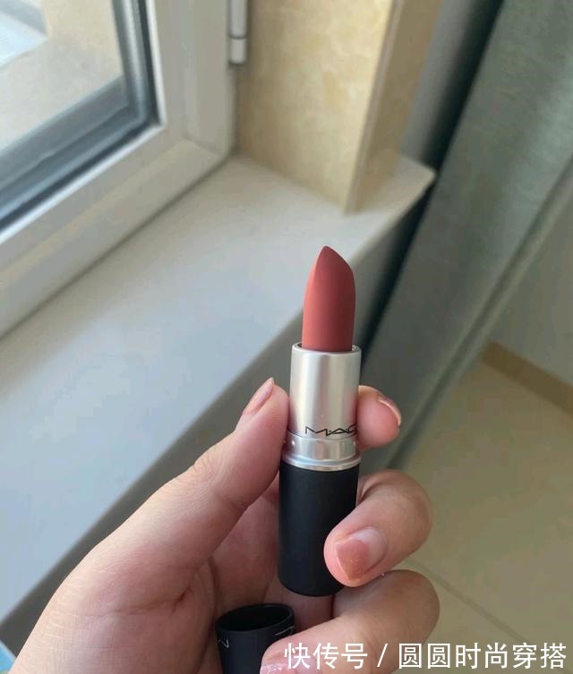 口红 MAC口红那么多,哪些最热门这几个颜色谁涂谁好看!