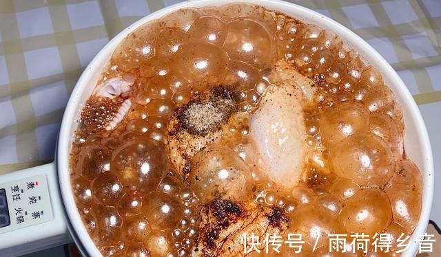 鹌鹑蛋|超适合下酒的卤菜，卤鸡爪鸡翅鹌鹑蛋，制作简单，全程不放一滴水！