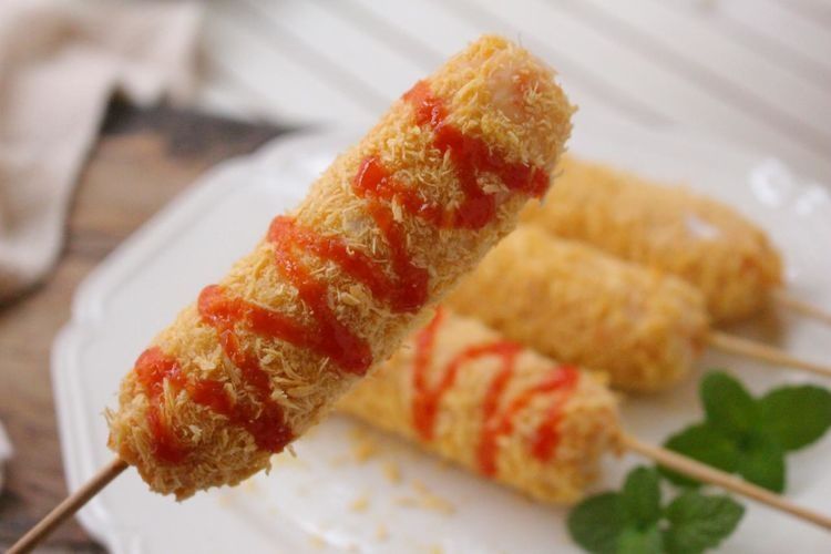 自制脆皮肠，吃起来太过瘾了，在家做无添加才健康