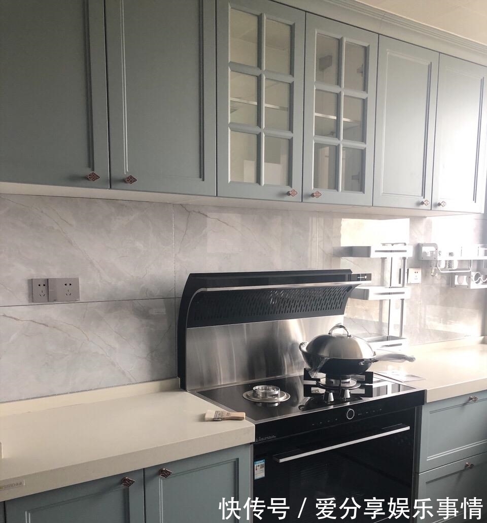 橱柜|辛苦打拼换来的新房,装修很漂亮,瓷砖电视墙很喜欢,给大家晒晒
