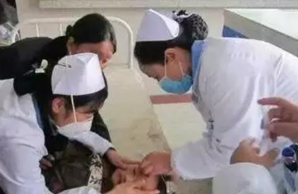 膳食纤维|9岁小男孩,突发肾衰竭,查明原因,母亲悔哭:不知道会这样