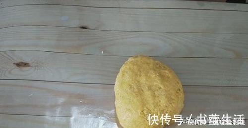 面包|教你面包最简单的做法，不用烤箱不用蒸，暄软拉丝，再也不用买了