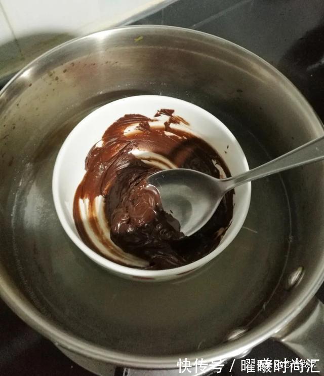 夹心饼|自制夹心饼的巧克力奶油夹心馅，按这个配方做出来口感特别好