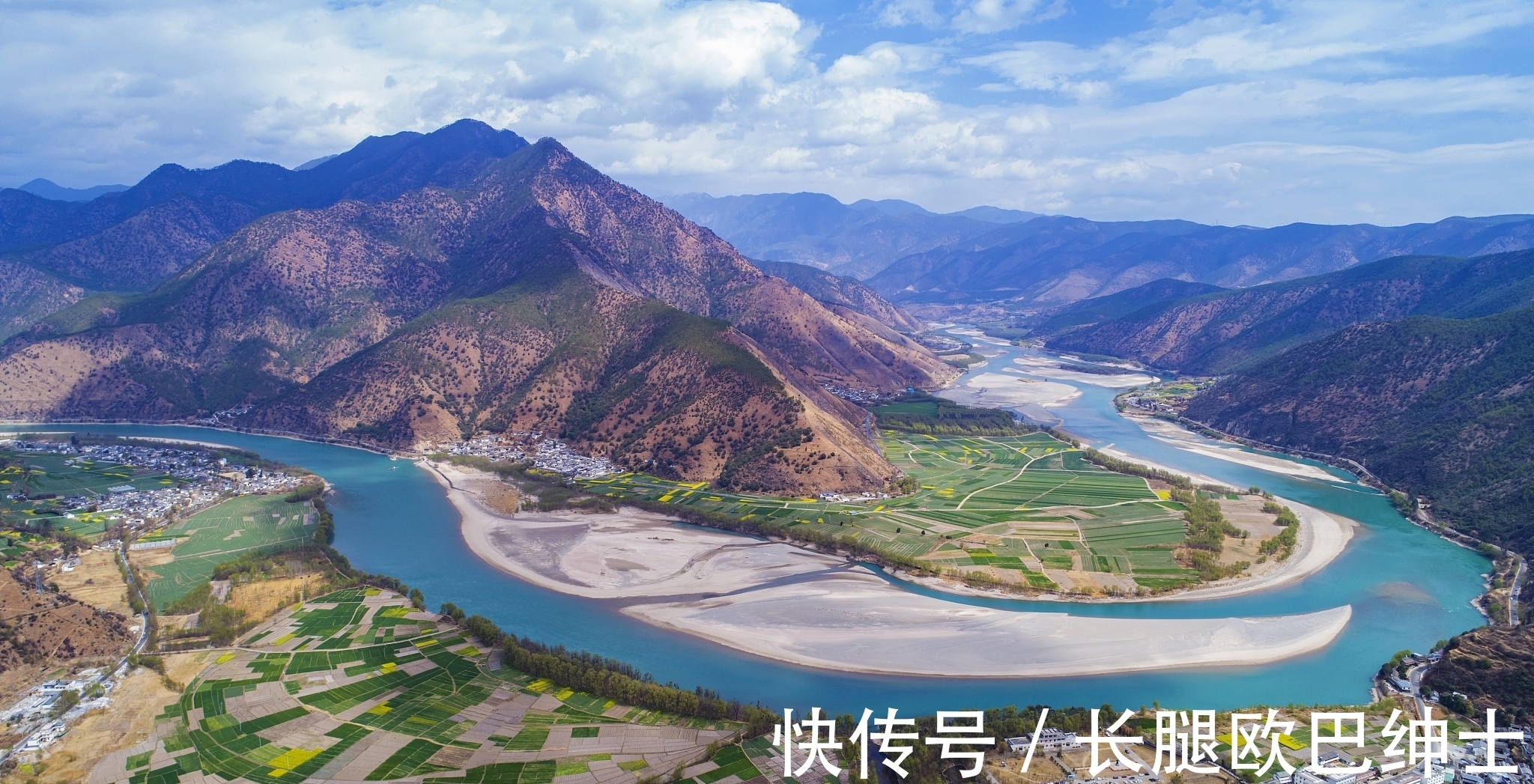 苏迈！苏诗的一首排律《入峡》，共三十个对句，对仗工整，章法严密，