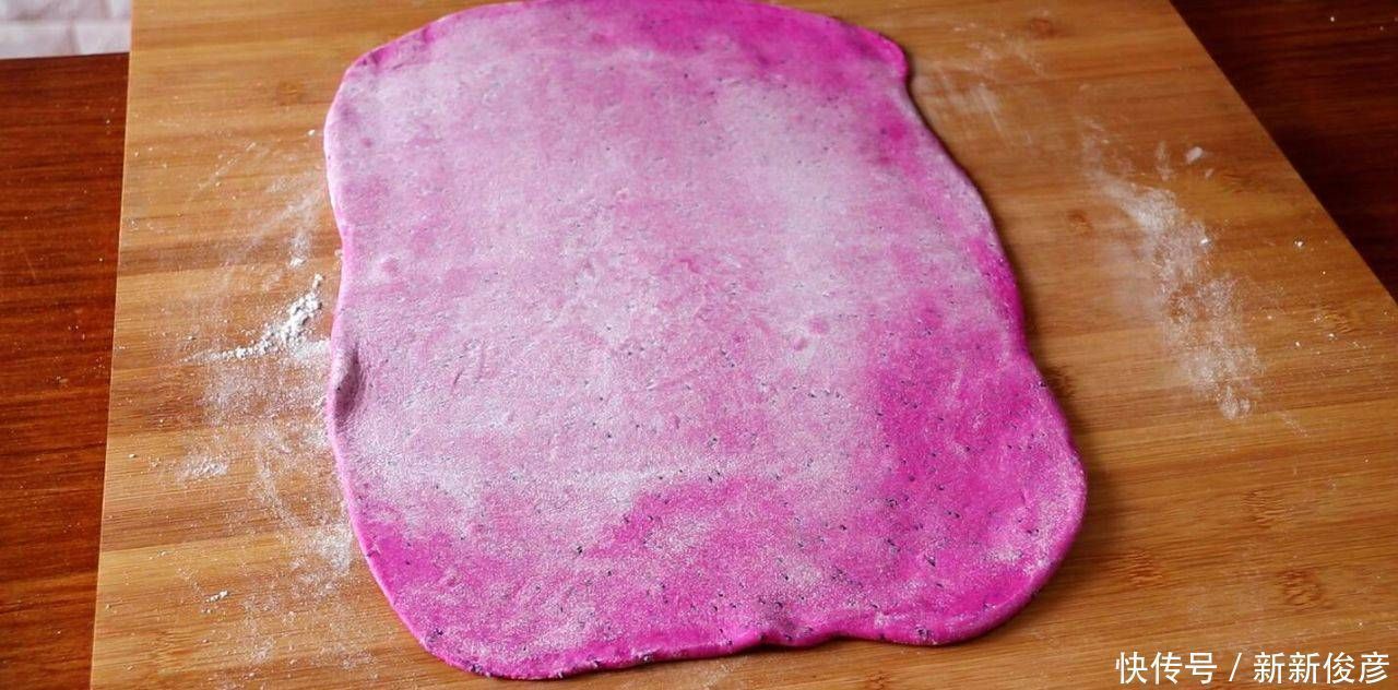 好吃|不要只是用面粉做糖蛋糕这是最好的制作方法它们有很多层酥皮,又甜又好吃