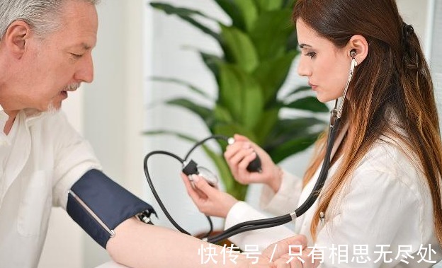 高血压患者|血压高的人,记住“2个时间”,坚持“8不做”,血压稳人长寿