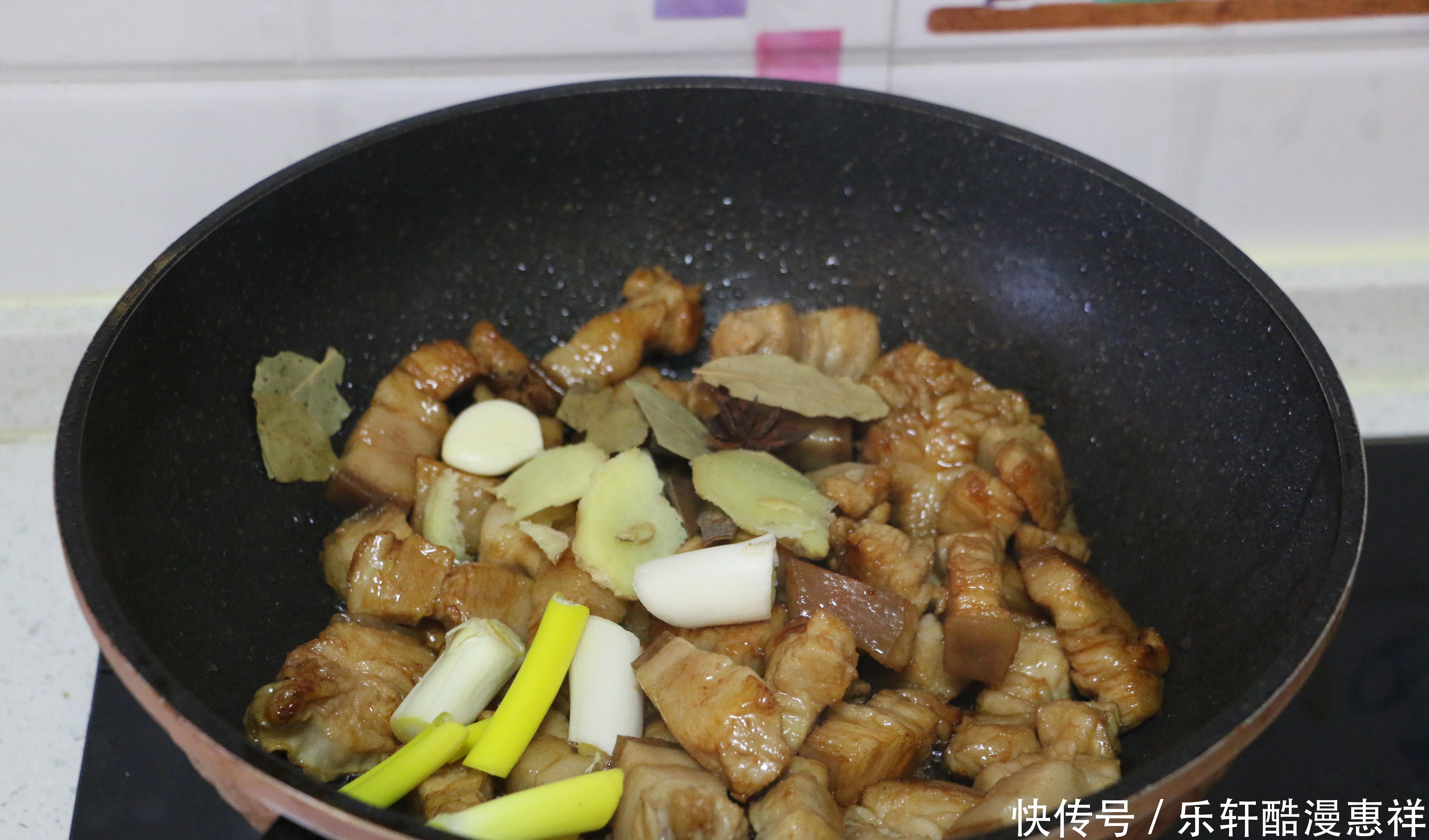 5分钟学会红烧肉,离家上班馋了自己做,糖色不难,难的是不腻