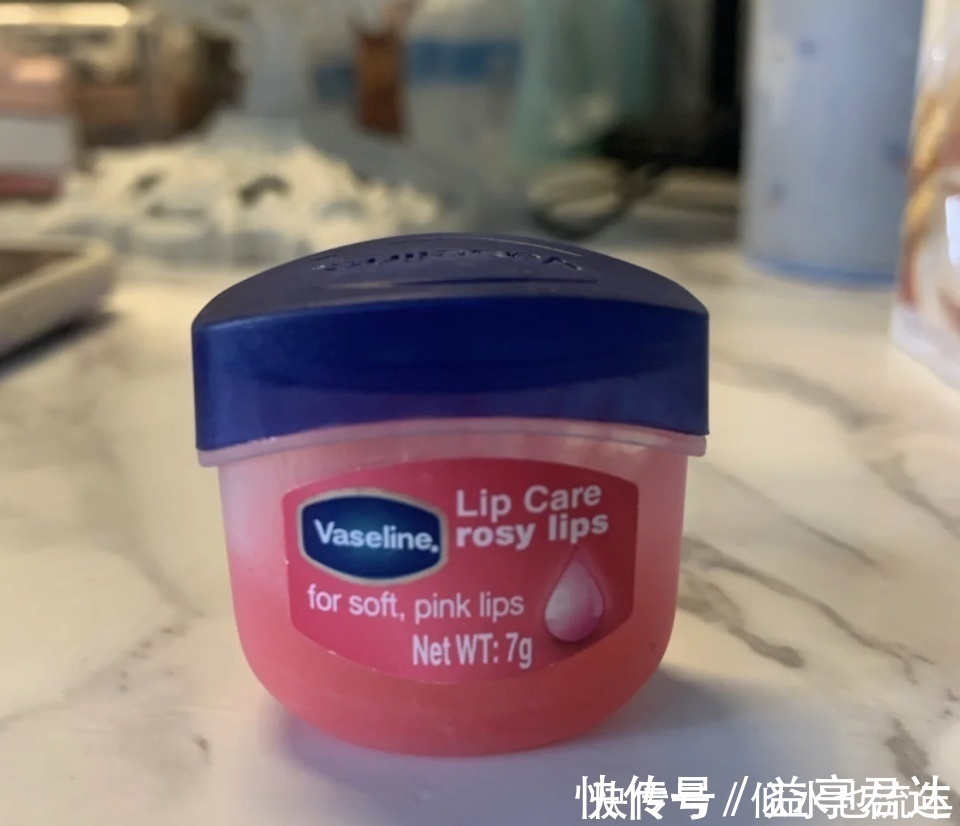 润唇膏|名气大的润唇膏,你知道几个?这些唇膏你是否喜欢呢?