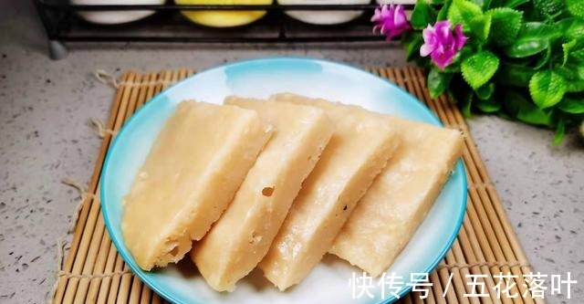 冬天，早餐吃它胜过馒头面包，柔软醇香又营养，一次至少吃5块！