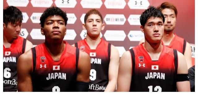 nb扬言要复仇的日本男篮，被中国男篮打到自闭，张本天杰依旧很脏
