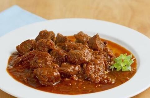 无论什么肉，越焯水越脏？饭店大厨教您一招，脏东西自己跑出来