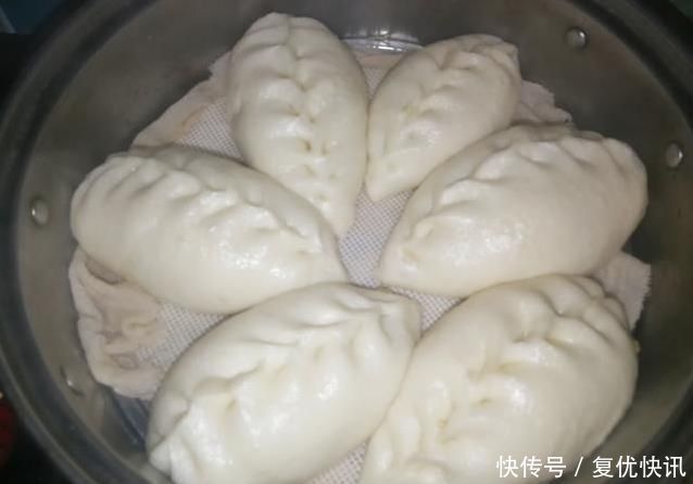 包子|包子喜欢这种馅儿它比纯肉好即使挑剔的孩子也能一次吃三个