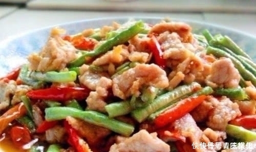 43年大厨无论炒什么肉,别用淀粉腌制,记住这2步,肉嫩味鲜