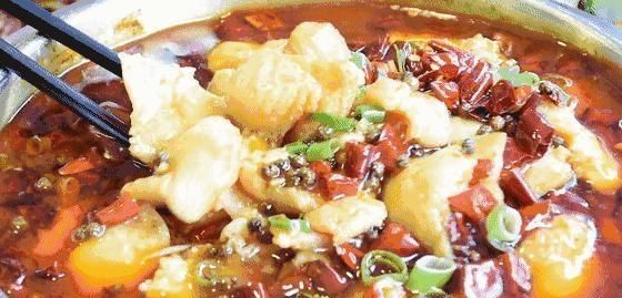  搅拌均匀|水煮鱼一煮就碎？因为你只会加淀粉，少了这1样，不碎就怪了