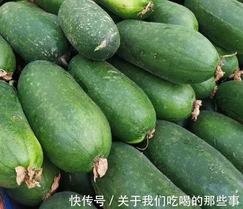冬瓜|买冬瓜时，黑皮好还是青皮好？口感差别大，做法也不同，别买错了
