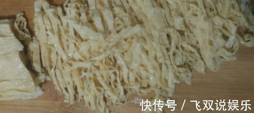 秋冬季节,多吃此菜,美味营养又健康,学会此做法,如获一宝