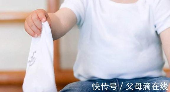 小宝宝|为什么十个宝宝九个爱扯袜？孩子穿不住袜子的原因，主要有4个