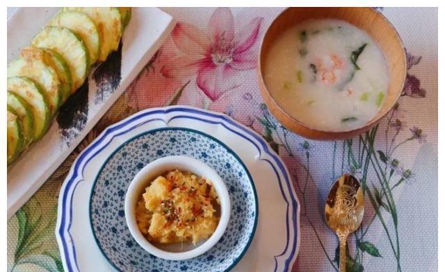 营养均衡|这4种伤胃早餐不建议娃常吃!换个方式,香喷喷的更营养