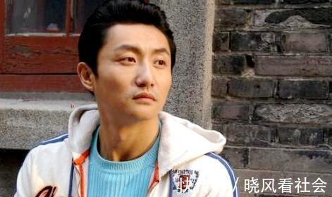 胡丽娟|《双面胶》:丽娟父母犯了4个错,你若重蹈,也会为女儿操碎了心