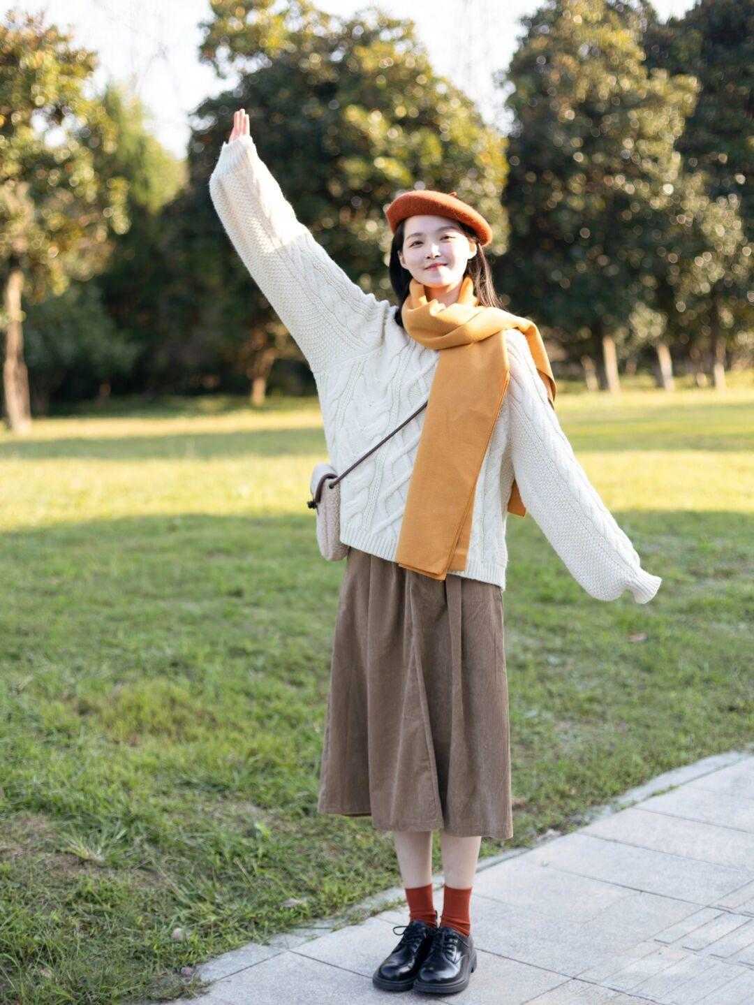 保暖 这个寒冬,胖女孩的穿搭教科书模板,简约又简单,保暖有气质