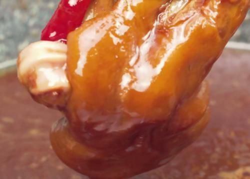 想吃|分享红焖猪蹄的美味做法，软烂入味，鲜香营养，吃了一次还想吃