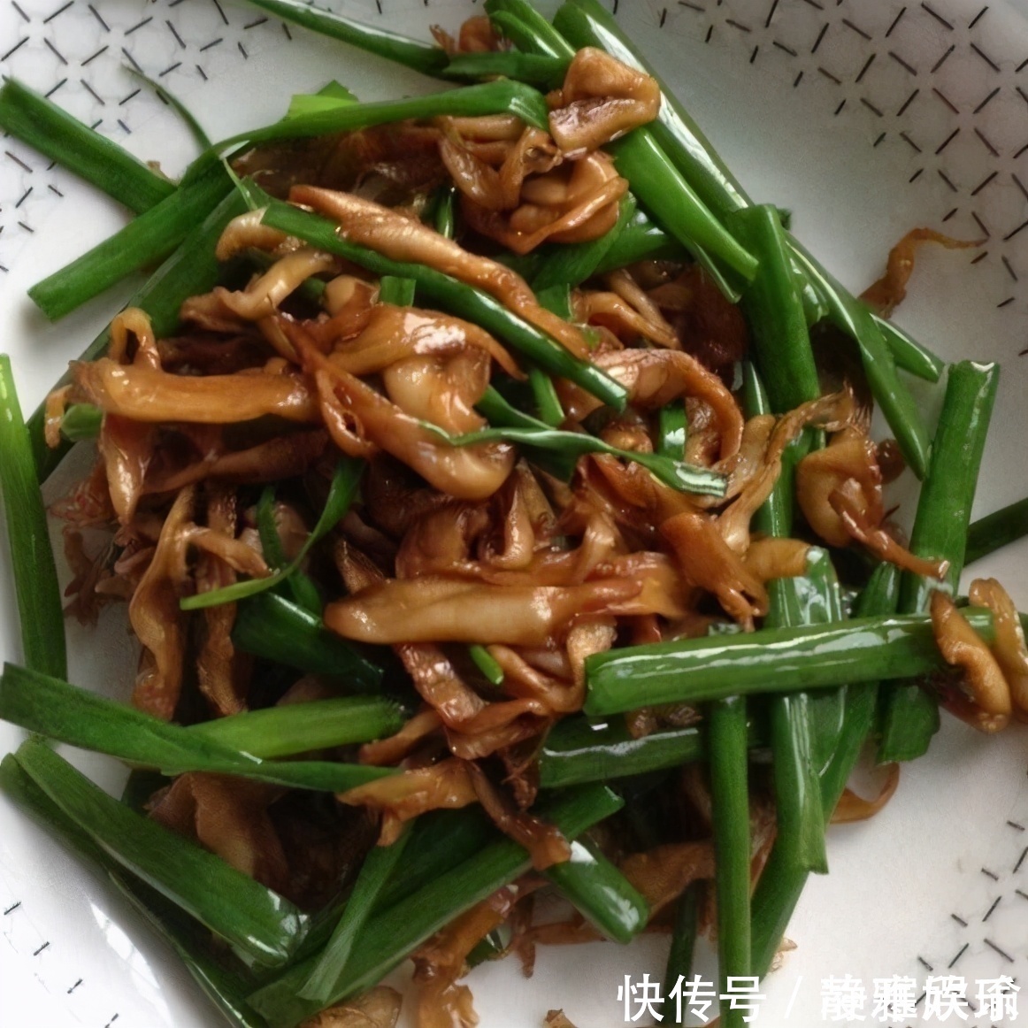 美食|长寿老人爱吃三种美食,补充营养,延缓衰老,谁吃谁受益!