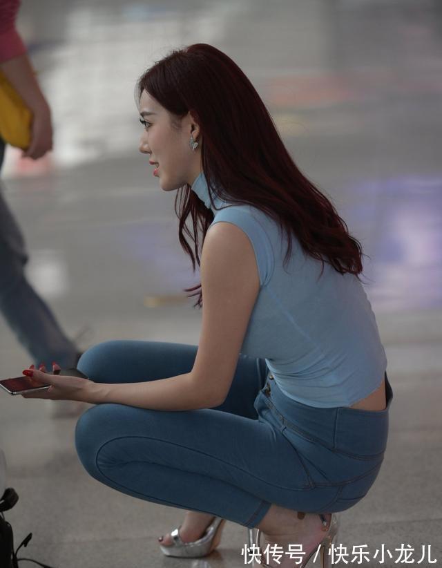 修身度 穿搭省心的打底裤,能够兼顾时尚美观与凉爽舒适,值得借鉴