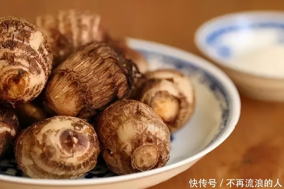 眼睛|女性爱美要学会吃3种食物,祛皱抗衰,排毒消脂,好处多多