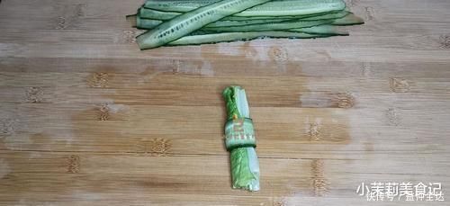 美食优选:年夜饭,一道凉菜别错过,5分钟端上桌,开胃爽口,寓意财源滚滚