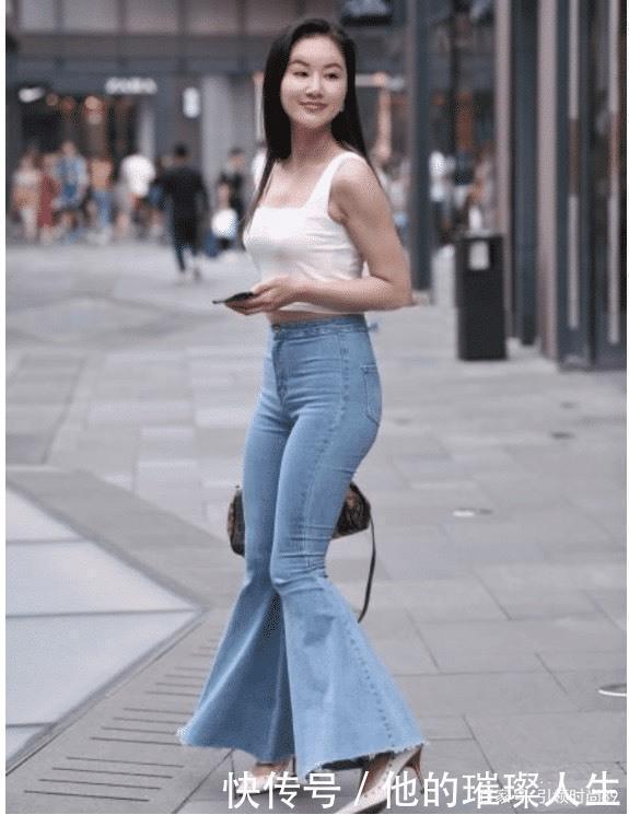 “国足小腿”小姐姐穿上“喇叭裤”,气质惊人