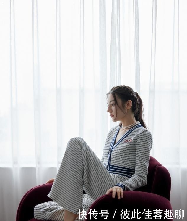 脸型 别再披头散发了!这4款“发型”才够美够撩人,总有一款适合你