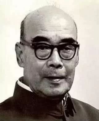 齐白石|为维持生计通宵赶画，把临摹当成一种创作