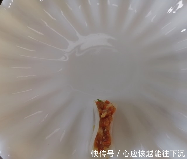 蒸蒸日上酿萝卜夹,清爽鲜香,好吃有颜值