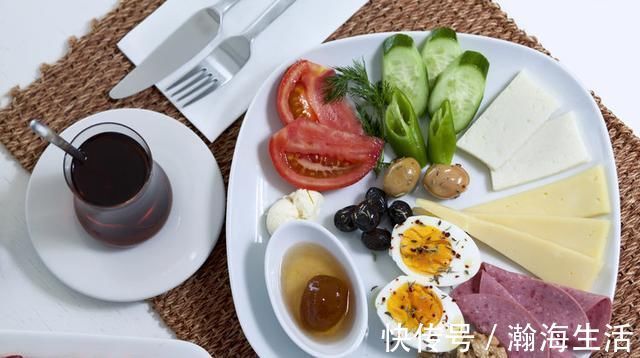 口服降糖药|早餐决定了一天的血糖变化!糖友这样吃早餐,控糖更有效!