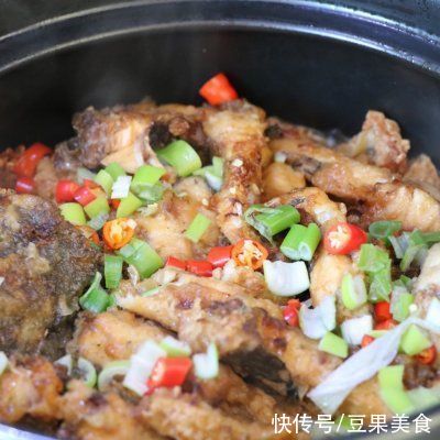 夏秋交替吃砂锅鱼，促进消化，让你拥有健康好气色