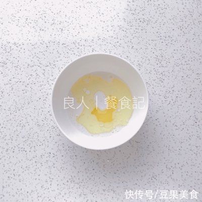 天使蛋糕|#蛋趣体验#绝对不腥的「天使蛋糕」详细教程