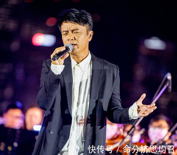中国好声音|《中国好声音》定档,8个导师座位已定,张碧晨和吴莫愁离得很远