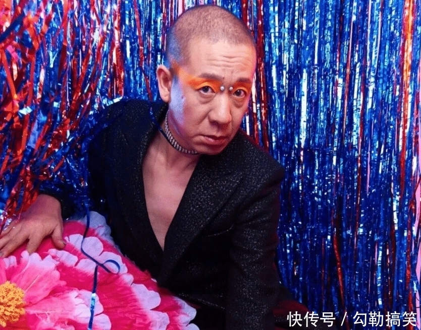 发型|薇娅和二手玫瑰合唱,全程无法认真听歌,都关注梁龙老师的发型了