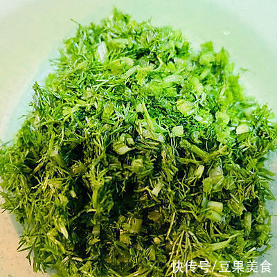 茴香|#一口新年味，全家享佳味#茴香炒鸡蛋