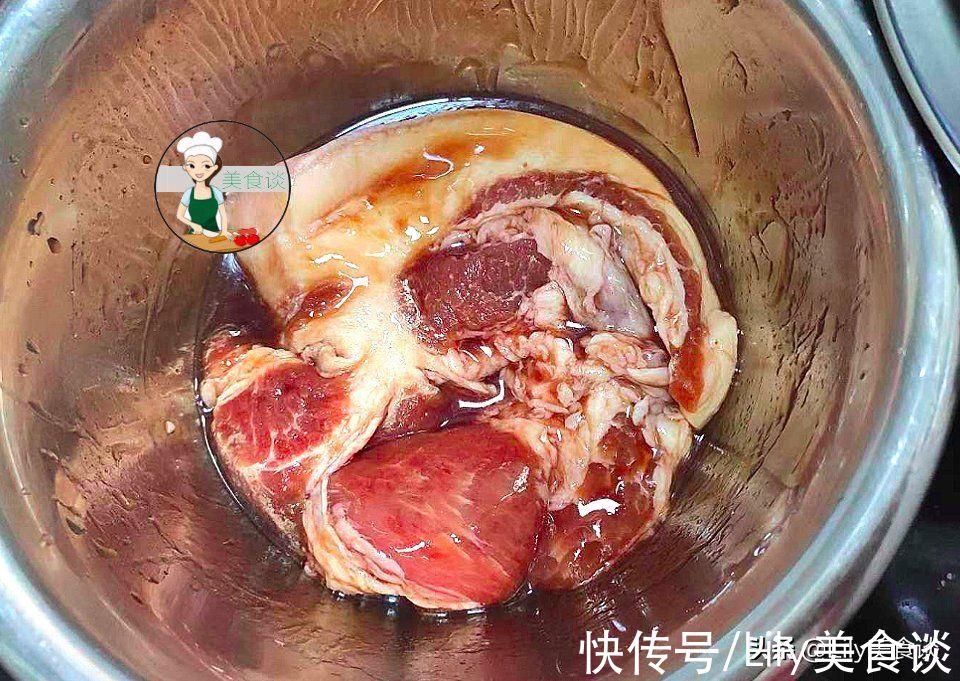 里脊肉|把猪肉放进电饭锅,不加一滴水直接焖,出锅香到流口水,渣都不剩