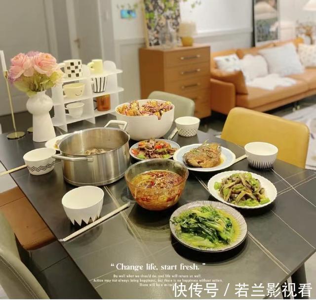 餐桌|这5件家具用品,买的时候“真香”,使用起来可真“鸡肋”