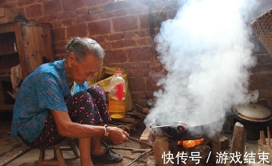 肉搏战|她20岁从军,深山游击10多年,与日本兵肉搏,如今109岁!