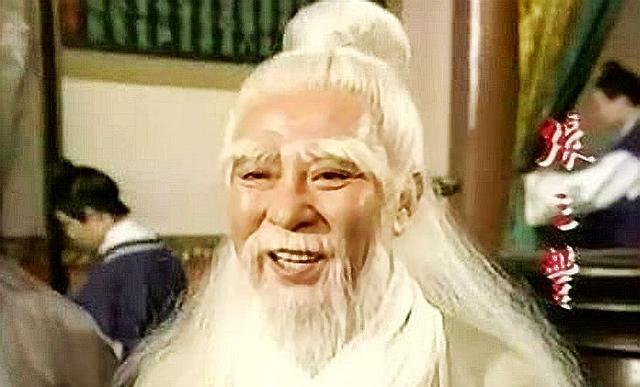 郭靖|张三丰为何不杀了汝阳王，你看他身边五大强者，张三丰必死无疑