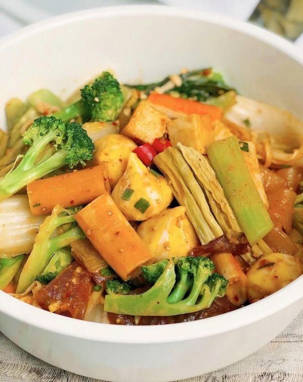 麻辣香锅|爆好吃！吃这菜低卡麻辣拌，米饭你得多备点