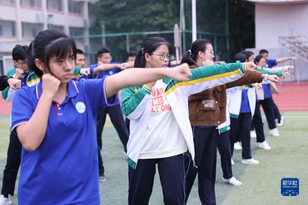 花样社团|海南万宁：花样社团丰富校园生活