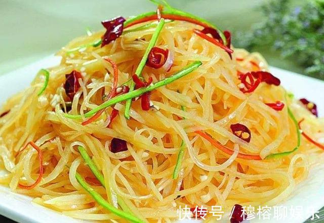 口感|炒土豆丝时别直接下锅，加上一步，吃起来脆爽入味，口感更上一层