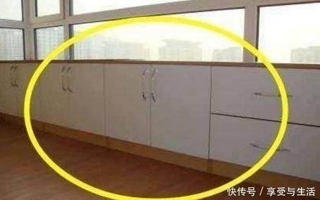 顶柜|阳台万万不要装带顶柜的柜子,越来越多人盛行这样装,好看又实用!