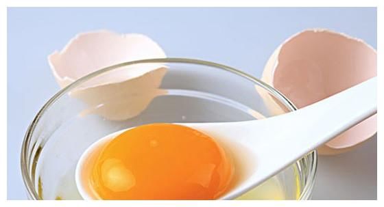 【茜茜自制果蔬护肤品专栏】自制香蕉酸奶面膜