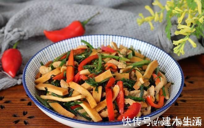 年糕|这野菜,农村遍地是,经常吃一点,促进血液循环,远离老年痴呆!